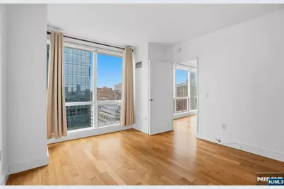 77 Hudson Street 2002 #2002, Jersey City, NJ 07302 - Photo 3