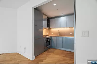77 Hudson Street 2002 #2002, Jersey City, NJ 07302 - Photo 13