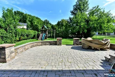 33 Millar Court A #A, Paramus, NJ 07462 - Photo 31
