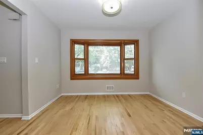 33 Millar Court A #A, Paramus, NJ 07462 - Photo 15