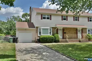 33 Millar Ct A, Paramus, NJ 07462 - Photo 1