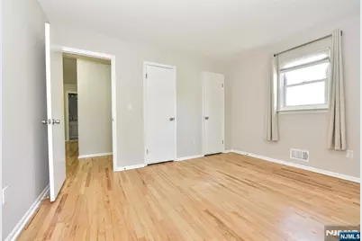 33 Millar Court A #A, Paramus, NJ 07462 - Photo 23