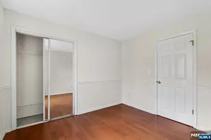 1419 Faulkner Ct, Mahwah, NJ 07430 - Photo 17