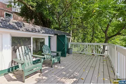 6 Old Wood Road, Edgewater, NJ 07020 - Photo 3