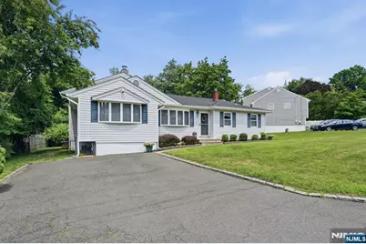 63 Stewart Avenue, Little Falls Township, NJ 07424 - Photo 3