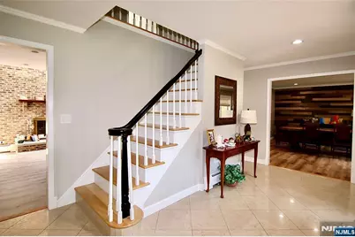 9 Watch Hill Road, Mahwah, NJ 07430 - Photo 5
