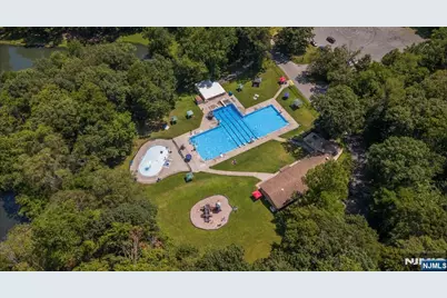 53 Old Wood Road, Morris Plains Borough, NJ 07950 - Photo 33