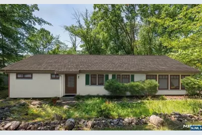 53 Old Wood Road, Morris Plains Borough, NJ 07950 - Photo 1