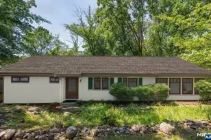 53 Old Wood Rd, Morris Plains Borough, NJ 07950 - Photo 1