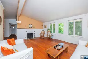 53 Old Wood Rd, Morris Plains Borough, NJ 07950 - Photo 15