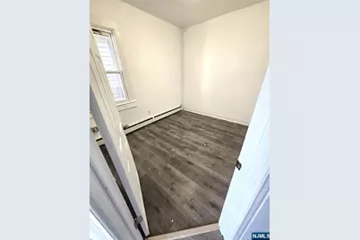 14 Triton Terrace, Newark, NJ 07104 - Photo 9