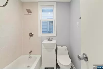 149 Wegman Parkway, Jersey City, NJ 07305 - Photo 23