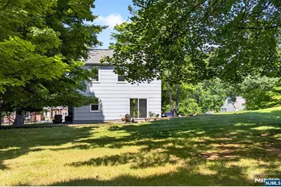 144 Gould, North Caldwell, NJ 07006 - Photo 35