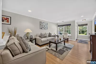 22 Pond Hollow Drive, Jefferson Township, NJ 07438 - Photo 3