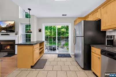 22 Pond Hollow Drive, Jefferson Township, NJ 07438 - Photo 19