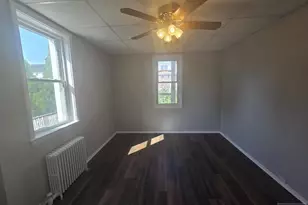631 2nd Ave 1st Floor, Lyndhurst Township, NJ 07071 - Photo 11