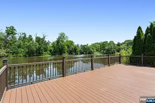 102 Island Ave, Little Falls Township, NJ 07424 - Photo 7