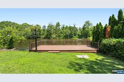 102 Island Avenue, Little Falls Township, NJ 07424 - Photo 5