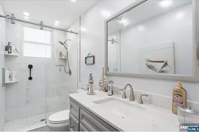 2 6th Street, Ridgefield Park, NJ 07660 - Photo 13