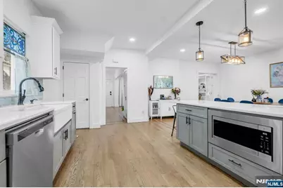 49 Walnut Street, Rutherford, NJ 07070 - Photo 19