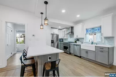49 Walnut Street, Rutherford, NJ 07070 - Photo 15