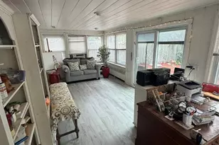 81 Grayson Pl, Teaneck Township, NJ 07666 - Photo 9