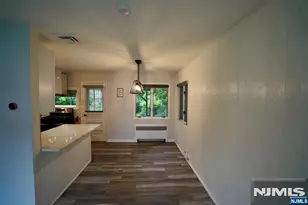 154 Jefferson Ave, River Edge, NJ 07661 - Photo 11