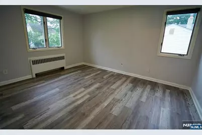 154 Jefferson Avenue, River Edge, NJ 07661 - Photo 17