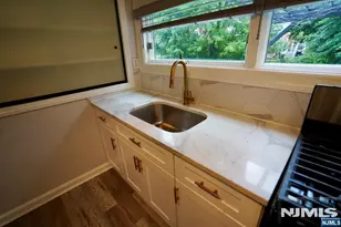 154 Jefferson Ave, River Edge, NJ 07661 - Photo 9