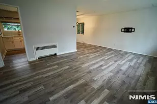 154 Jefferson Ave, River Edge, NJ 07661 - Photo 3