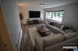 154 Jefferson Ave, River Edge, NJ 07661 - Photo 5