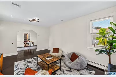 188 Lafayette Avenue, New Milford, NJ 07646 - Photo 5