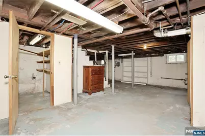 153 Glenwood Avenue, Leonia, NJ 07605 - Photo 41