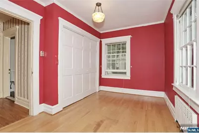 153 Glenwood Avenue, Leonia, NJ 07605 - Photo 29
