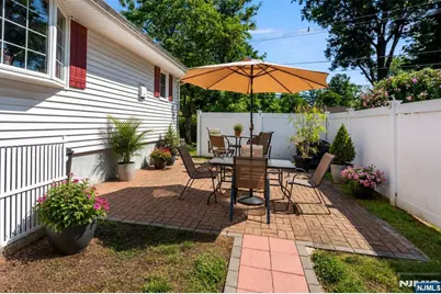1801 Long Hill Road, Long Hill Township, NJ 07946 - Photo 21