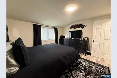 51 Echo Place 2nd Fl #2nd fl, Elmwood Park, NJ 07407 - Photo 25