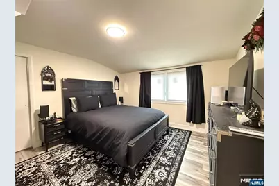 51 Echo Place 2nd Fl #2nd fl, Elmwood Park, NJ 07407 - Photo 23