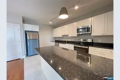 116 Essex Street 202 #202, Hackensack, NJ 07601 - Photo 9