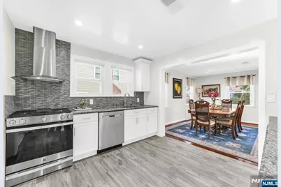 256 Van Buren Avenue, Teaneck Township, NJ 07666 - Photo 13