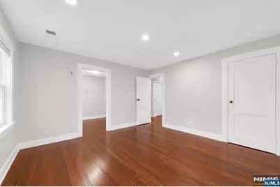 256 Van Buren Avenue, Teaneck Township, NJ 07666 - Photo 21