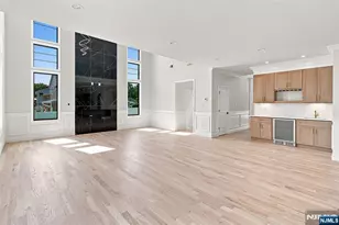 295 Georgian Dr, Paramus, NJ 07652 - Photo 15