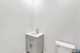 295 Georgian Dr, Paramus, NJ 07652 - Photo 35