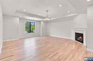 295 Georgian Dr, Paramus, NJ 07652 - Photo 23