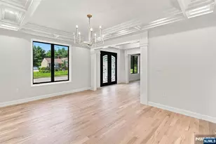 295 Georgian Dr, Paramus, NJ 07652 - Photo 7
