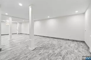 295 Georgian Dr, Paramus, NJ 07652 - Photo 43