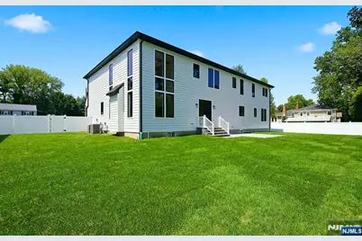 295 Georgian Drive, Paramus, NJ 07652 - Photo 49