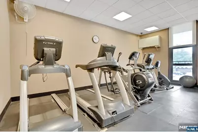 5 Horizon Road 2102 #2102, Fort Lee, NJ 07024 - Photo 27