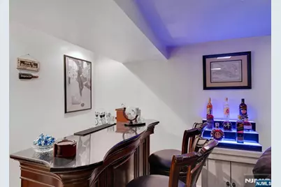 1527 10th Street, Fort Lee, NJ 07024 - Photo 31