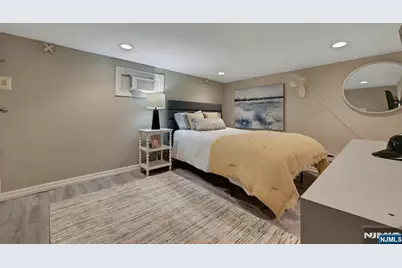 49 Washington Avenue, River Edge, NJ 07661 - Photo 29
