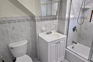 85 Linden Ave, Elmwood Park, NJ 07407 - Photo 5